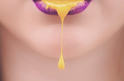 How to Keep Your Skin Soft and Smooth With Honey: 7 Remedies