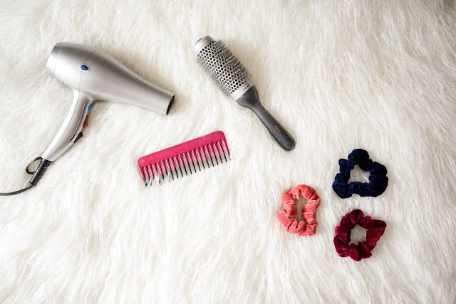3 Powerful Ways To Stop Hair Loss Naturally