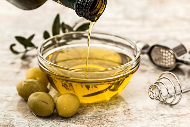 3 Ways to Use Olive Oil to Clear Acne Overnight Fast