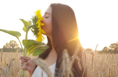 10 Best Ayurvedic Tips For Glowing Skin At Home