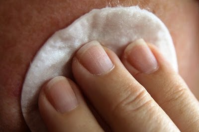 10 Natural Ways To Have Healthy Face Skin
