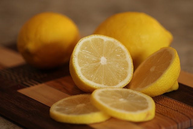 3 Ways to Use Lemon to Clear Acne Overnight Fast