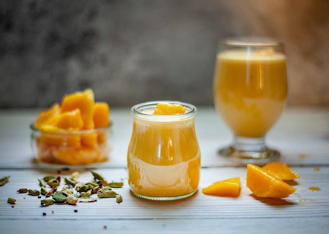 Tasty Mango Smoothie Recipe for This Summer