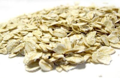 3 Oatmeal Face Masks for Acne Treatment Overnight