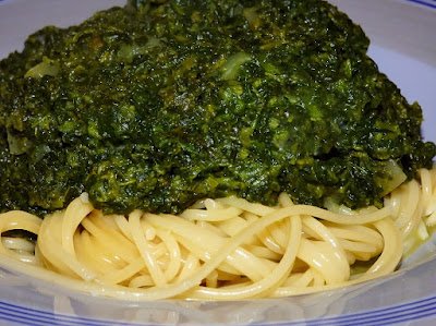 Spinach - 7 Foods You Should Never Reheat And Why? 7 Foods You Should Never Reheat And Why?