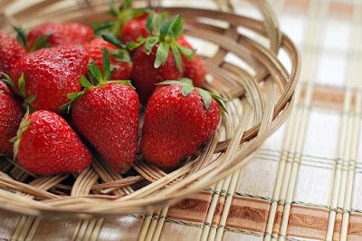 Strawberries: The 50 Healthiest Foods on the Planet
