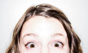 16 Natural Tips to Prevent Hair Loss