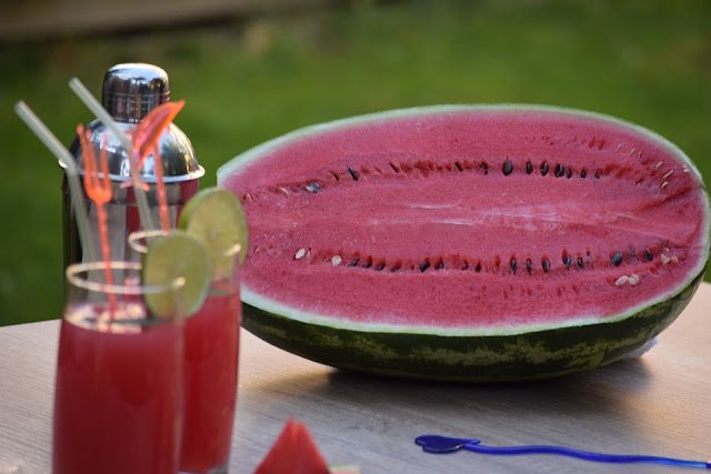 7 Watermelon Smoothie Recipes: Healthy Summer Smoothies
