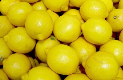 9 Surprising Uses For Lemons